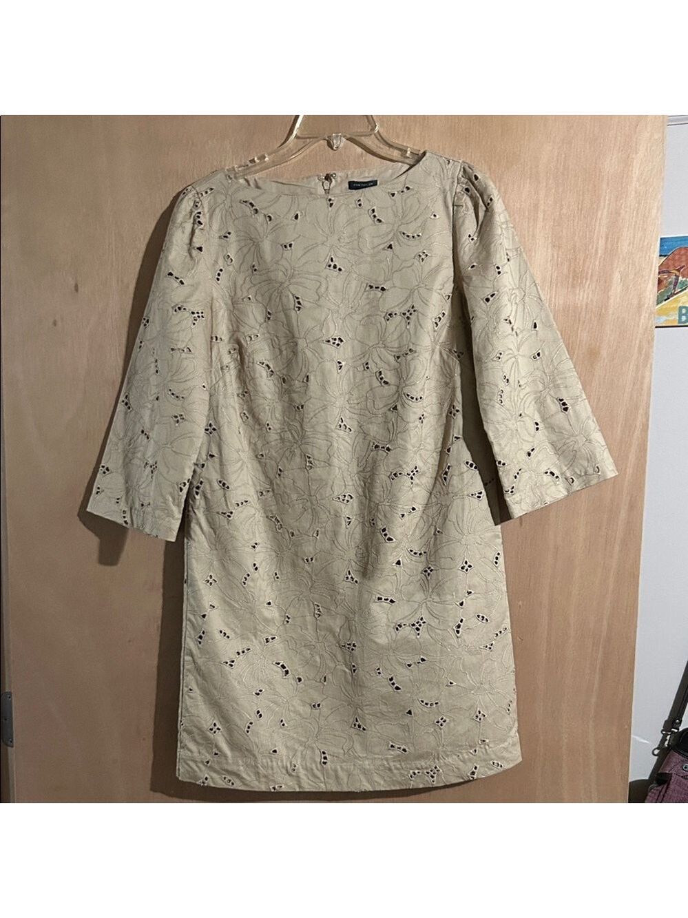 NWT Ann Taylor Cream 3/4 Sleeve Dress with Floral Design